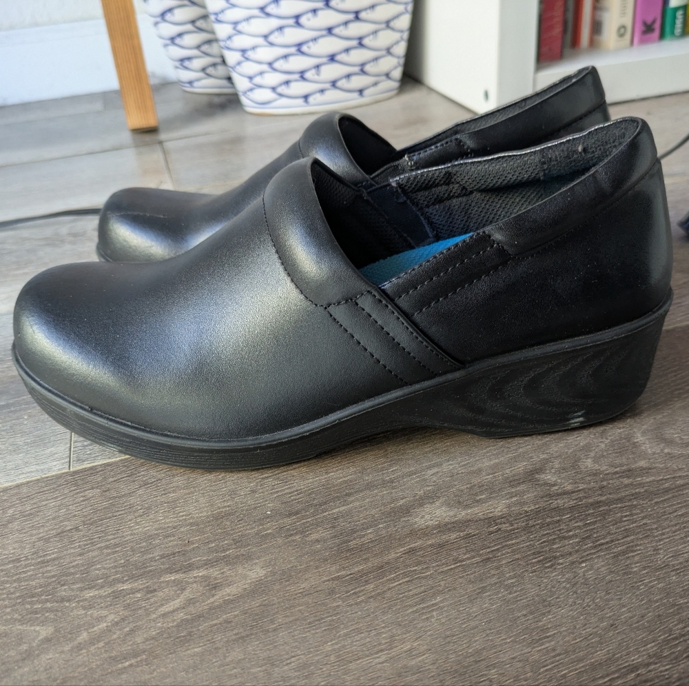 Dr. Scholl's Black Women's Mules - Size 9.5